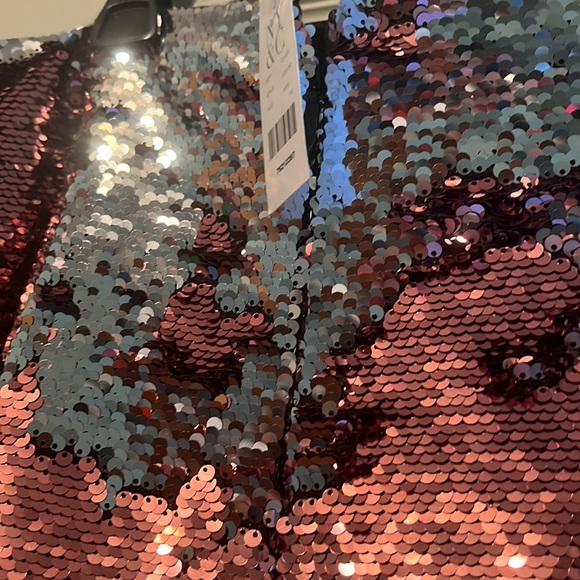 NWT EVA MENDES TWO PIECE SEQUINS PINK SET SIZE XL TOP AND BOTTOM XL - Picture 7 of 9